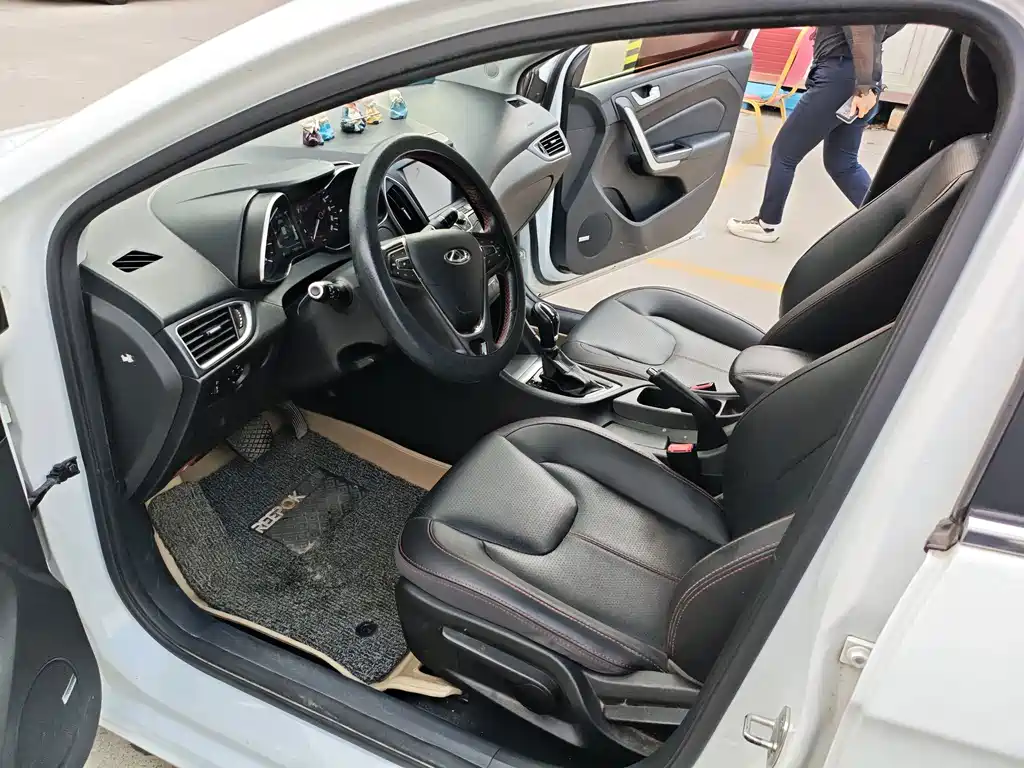 Chery Arrizo 5 — миниатюра 11