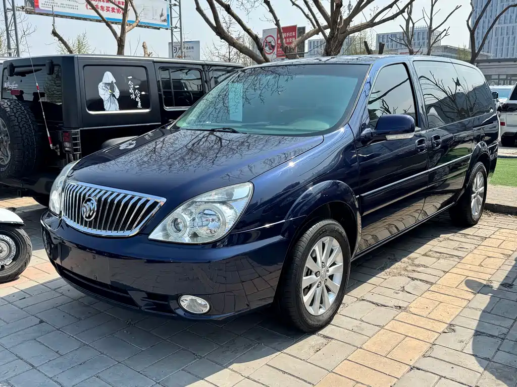 Buick GL8 2017