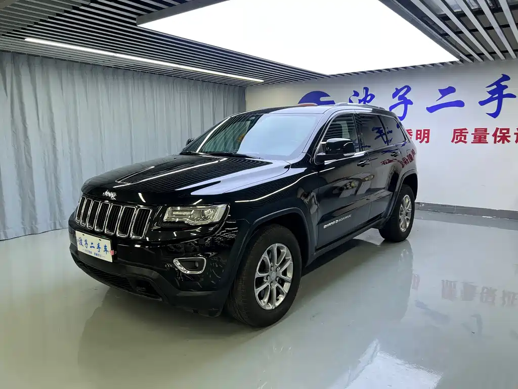 Jeep Grand Cherokee (Import)
