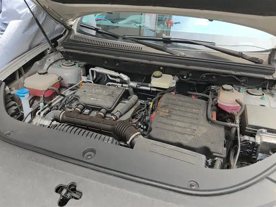 BYD 05 DM-i 2025 DM-i Smart Drive 115KM