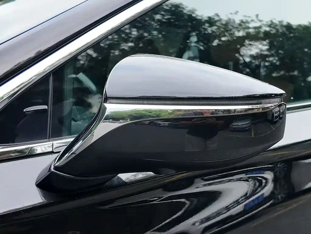 Lexus LS 2021 500h