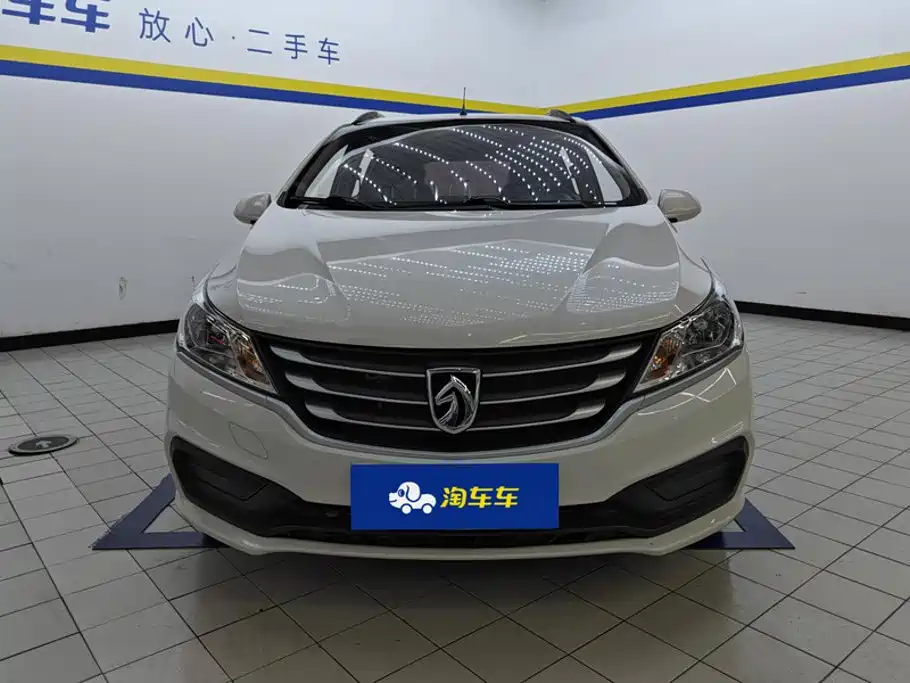Baojun 310 — миниатюра 2
