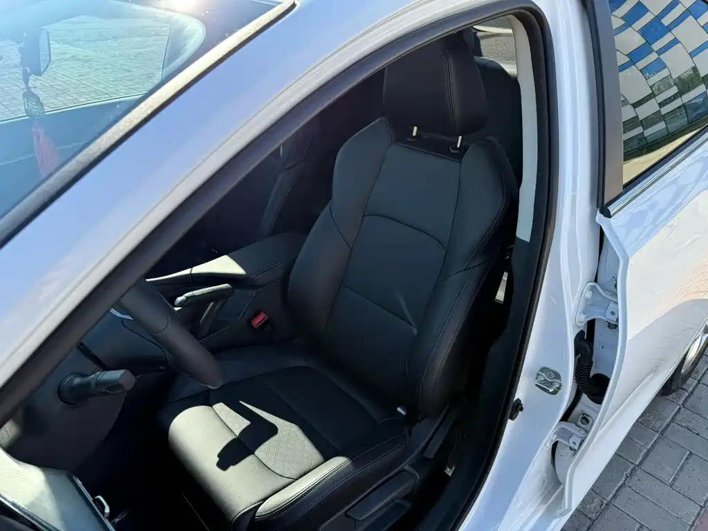 Changan Eado — миниатюра 12