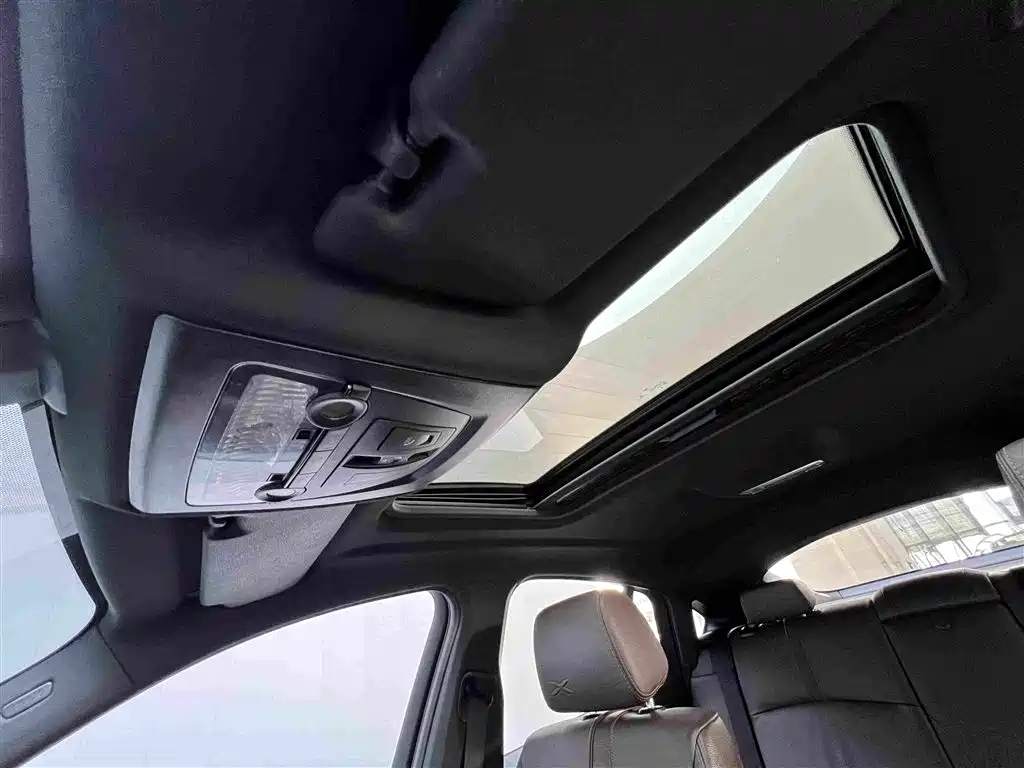 BMW X4 — миниатюра 18