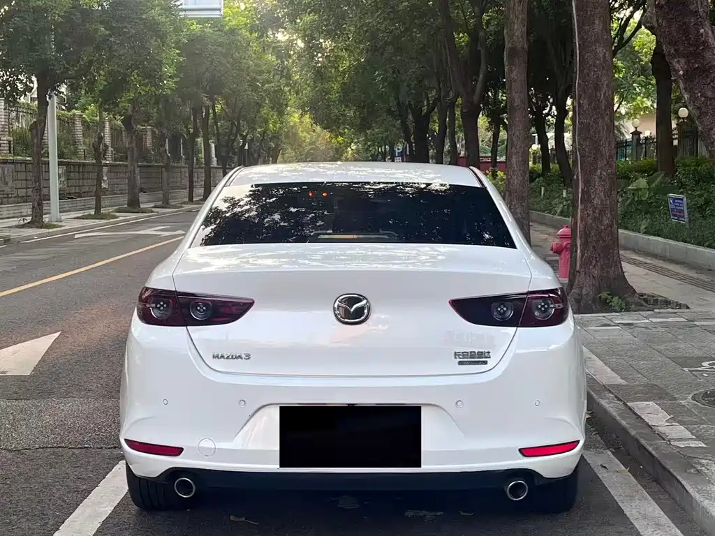 Mazda 3 Axela — миниатюра 19
