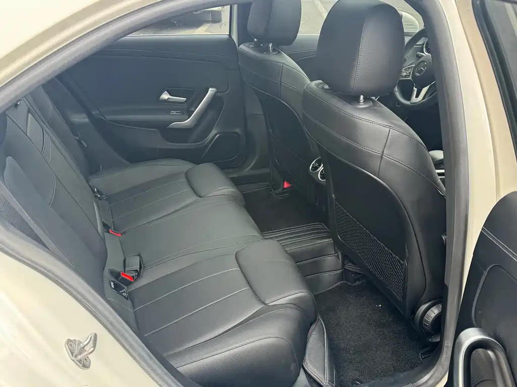 MERCEDES-BENZ A CLASS