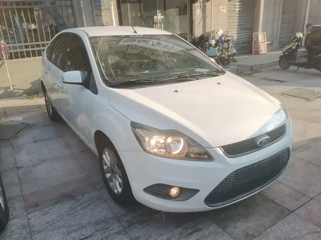 Ford Focus — миниатюра 4