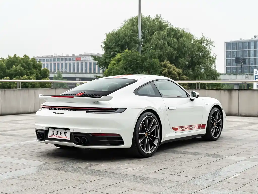 Porsche 911 2023 Carrera 3.0T