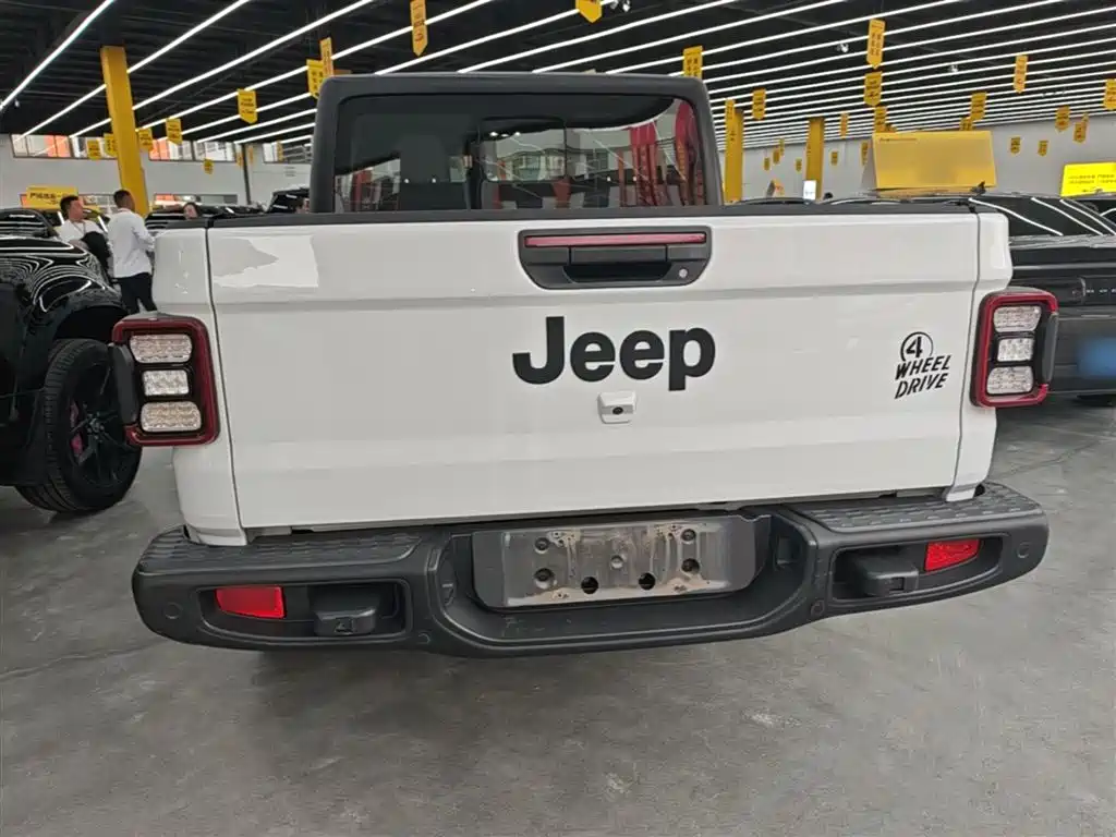 Jeep Gladiator 2023 3.6L Overland
