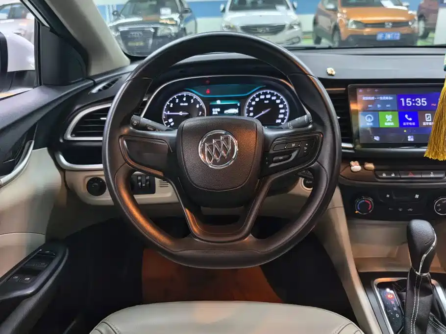 Buick Excelle — миниатюра 15