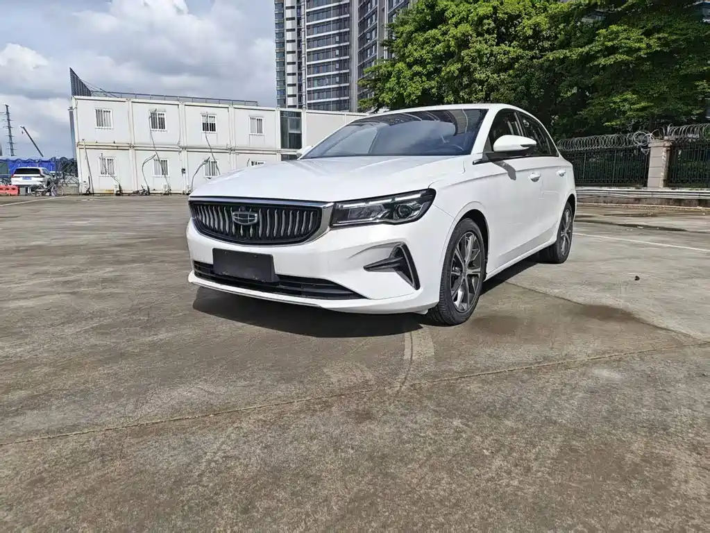 2021 Geely Emgrand - zdjęcie 1 z 15