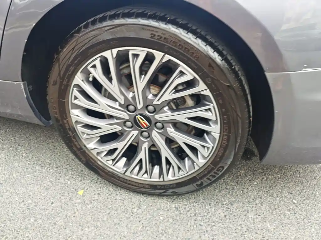 Hongqi Hongqi H5 — миниатюра 13