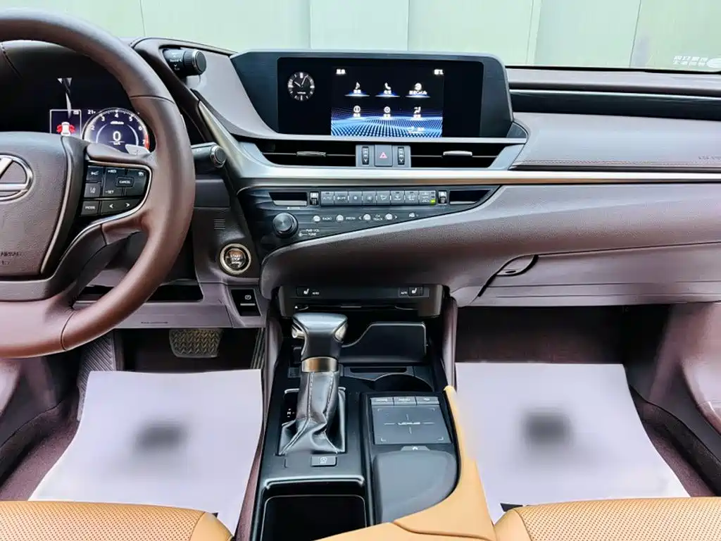 Lexus ES — миниатюра 17
