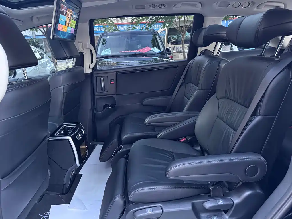 Honda Odyssey — миниатюра 13