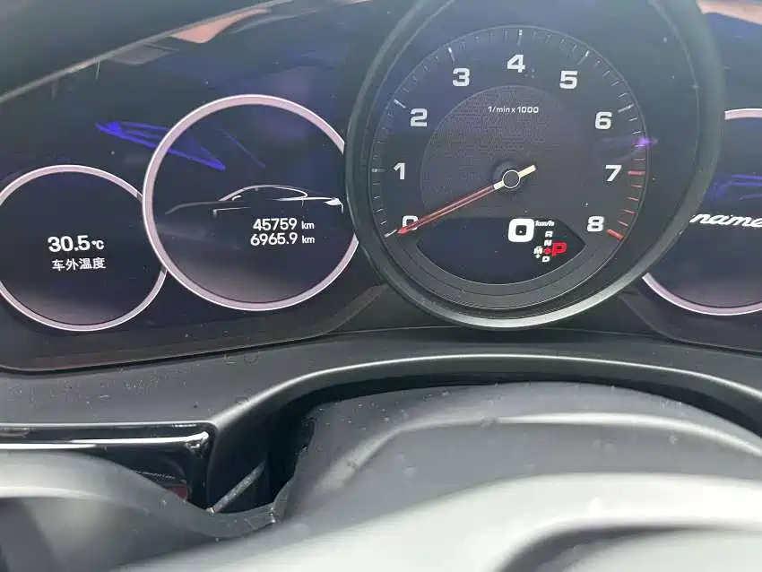 Porsche Panamera — миниатюра 3