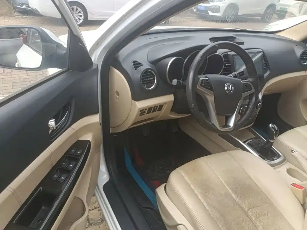 Changan Eado — миниатюра 16