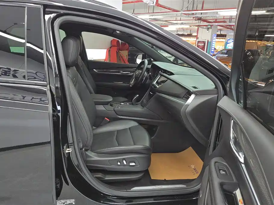 Cadillac XT5 2022 2.0T Luxury