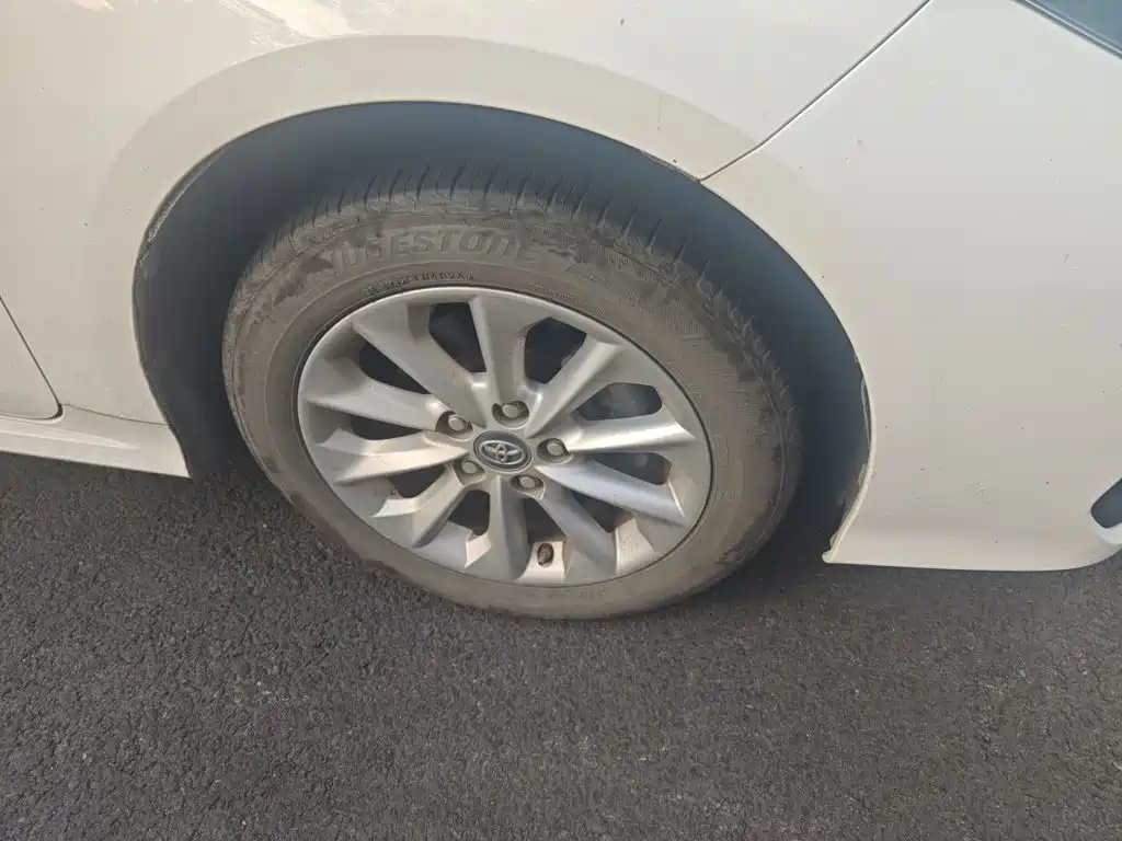 Toyota Corolla — миниатюра 8