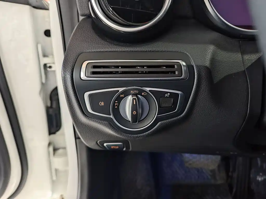 Mercedes-Benz C-Class C 2019 C 180 L Fashion Sport