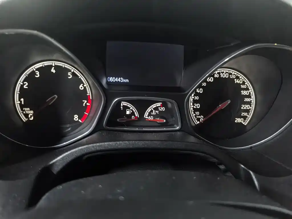 Ford Focus (Import) — миниатюра 7
