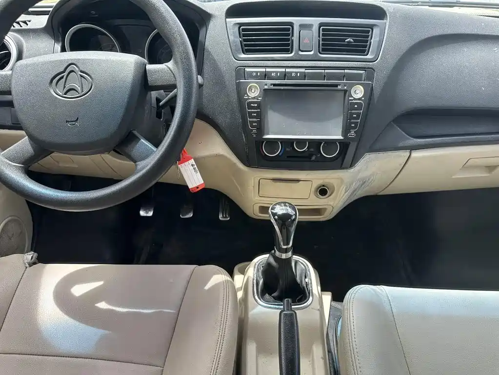 Changan M80 2014 1.5L Comfort 4G15S