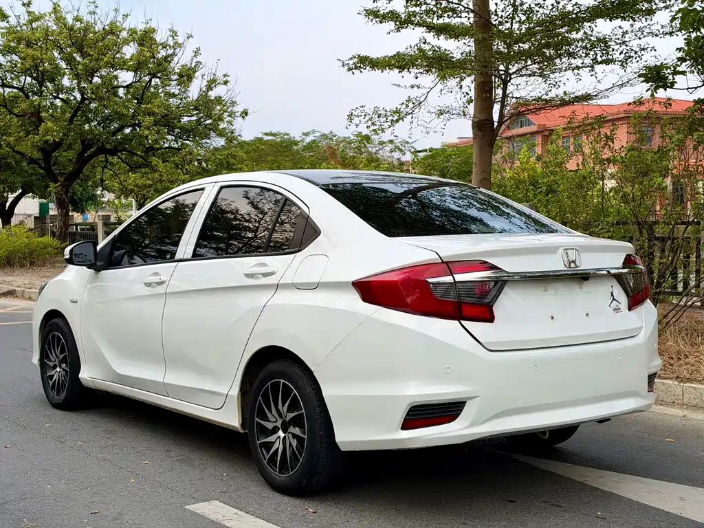 Honda Greiz — миниатюра 9