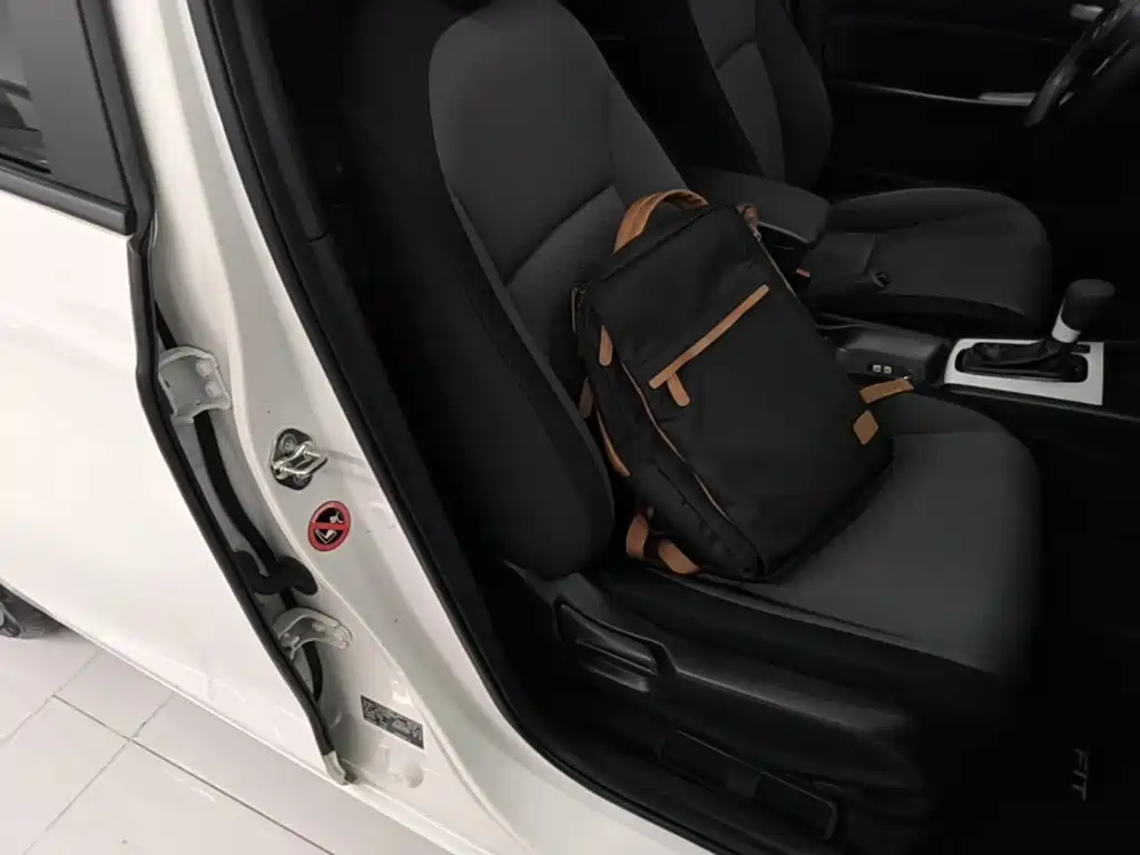 Honda Fit — миниатюра 25