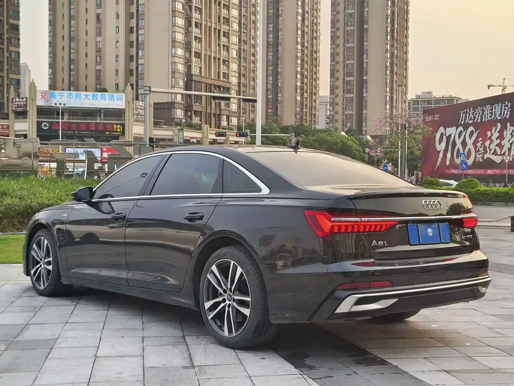 Audi A6L — миниатюра 4