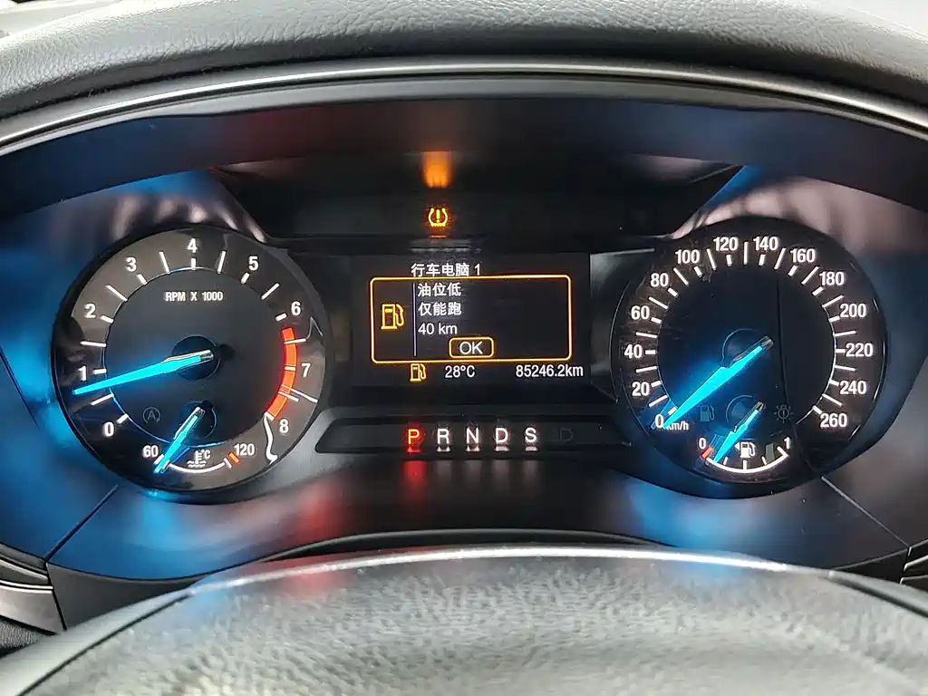 Ford Mondeo — миниатюра 14