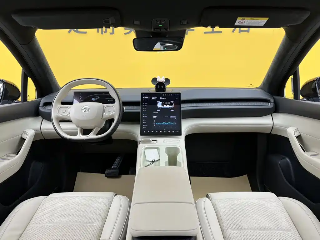 NIO ES6 — миниатюра 15