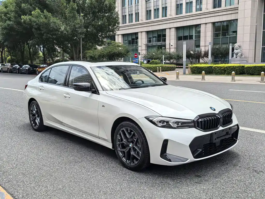 BMW 3 Series 3 2026 330Li M Sport