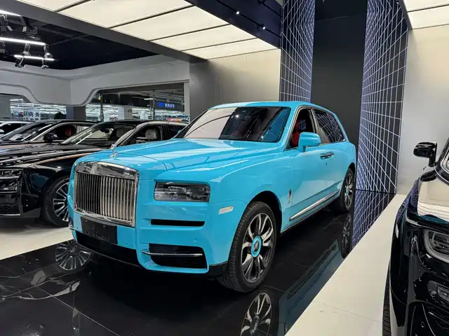 ROLLS-ROYCE CULLINAN 2021