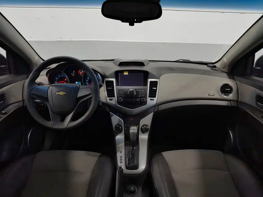 Chevrolet Cruze — миниатюра 5
