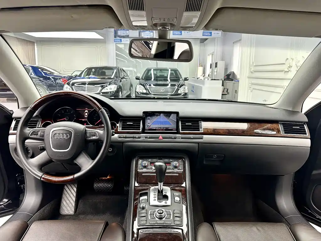 Audi A8 2010 A8L 3.0 FSI