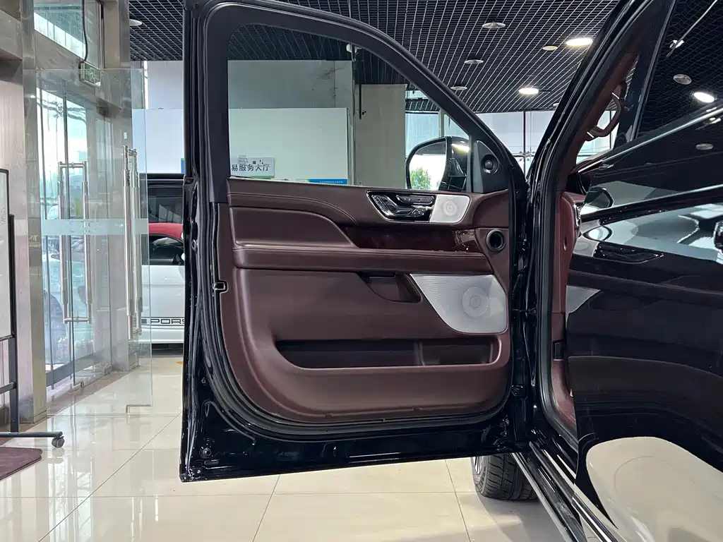 Lincoln Navigator 2020 3.5T