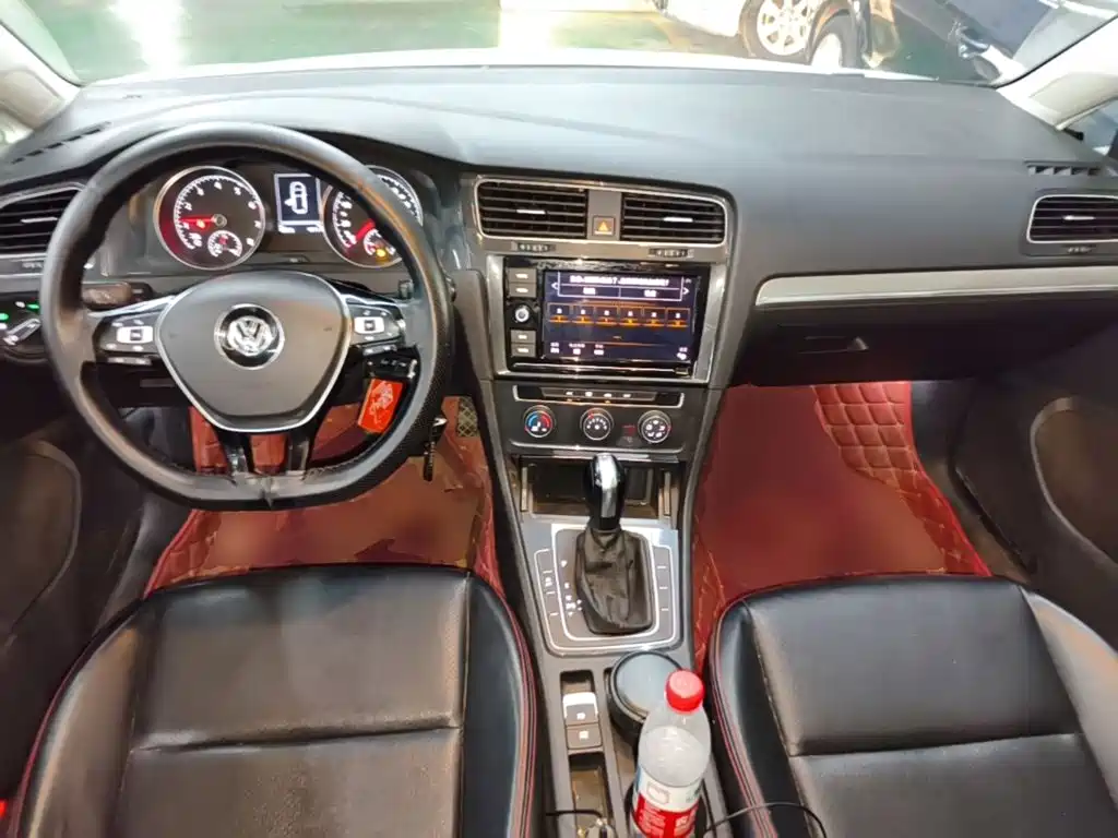 Volkswagen Golf 2019 200TSI DSG Comfort VI
