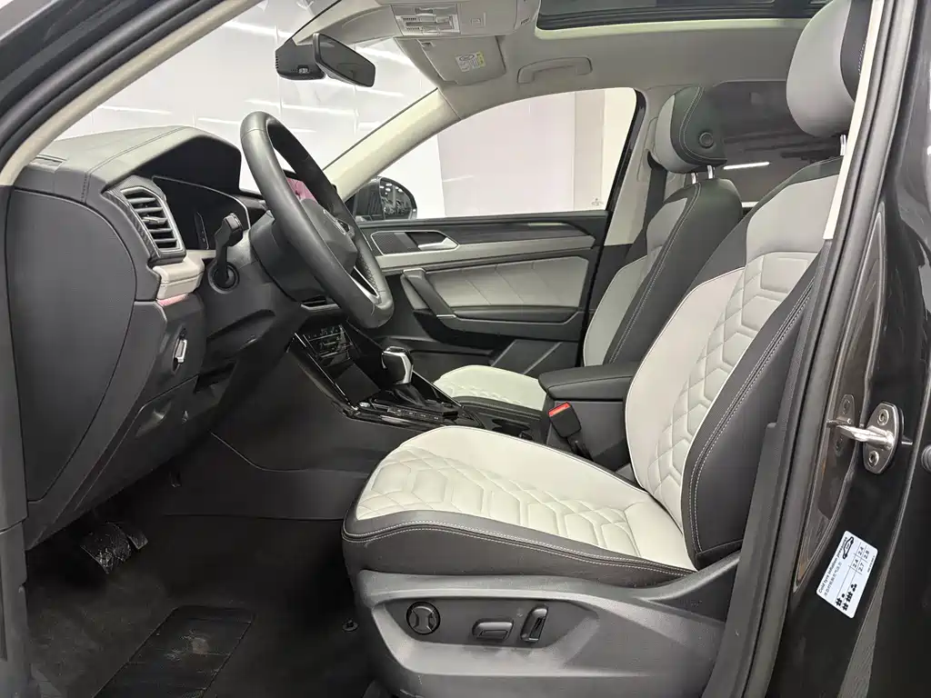Volkswagen Tayron 2023 280TSI Luxury Plus