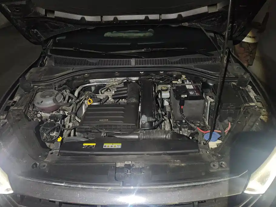 Volkswagen Sagitar — миниатюра 10