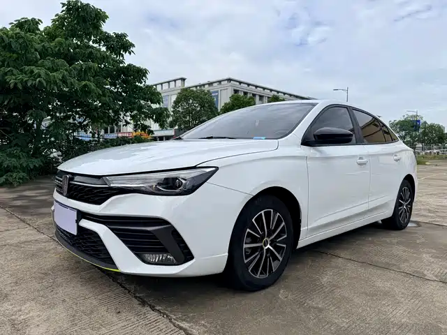 2023 Roewe i5