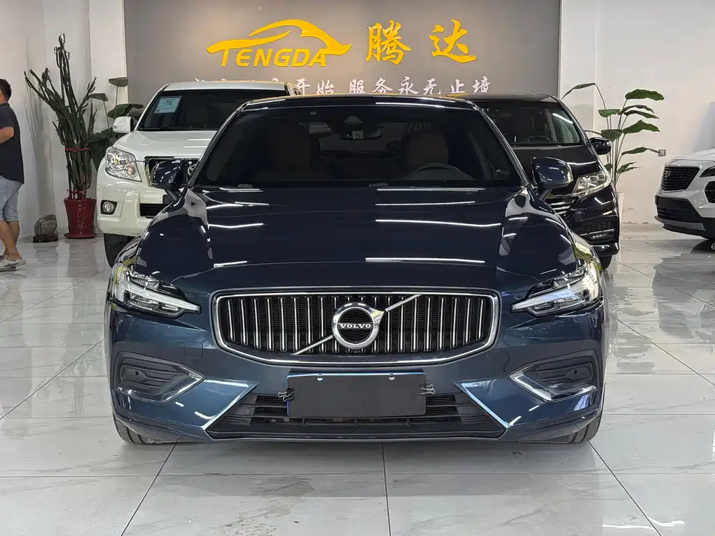 Volvo S60 — миниатюра 2