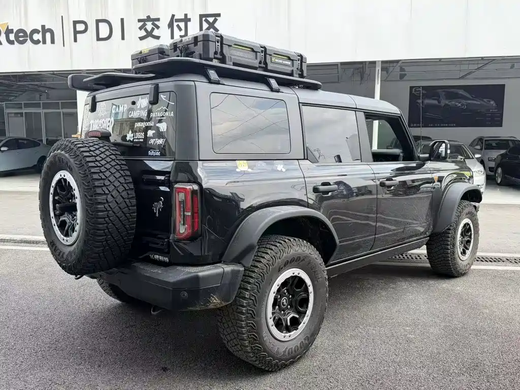 Ford Bronco — миниатюра 11