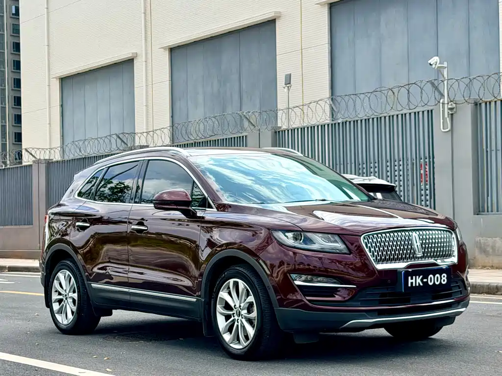 Lincoln MKC — миниатюра 3