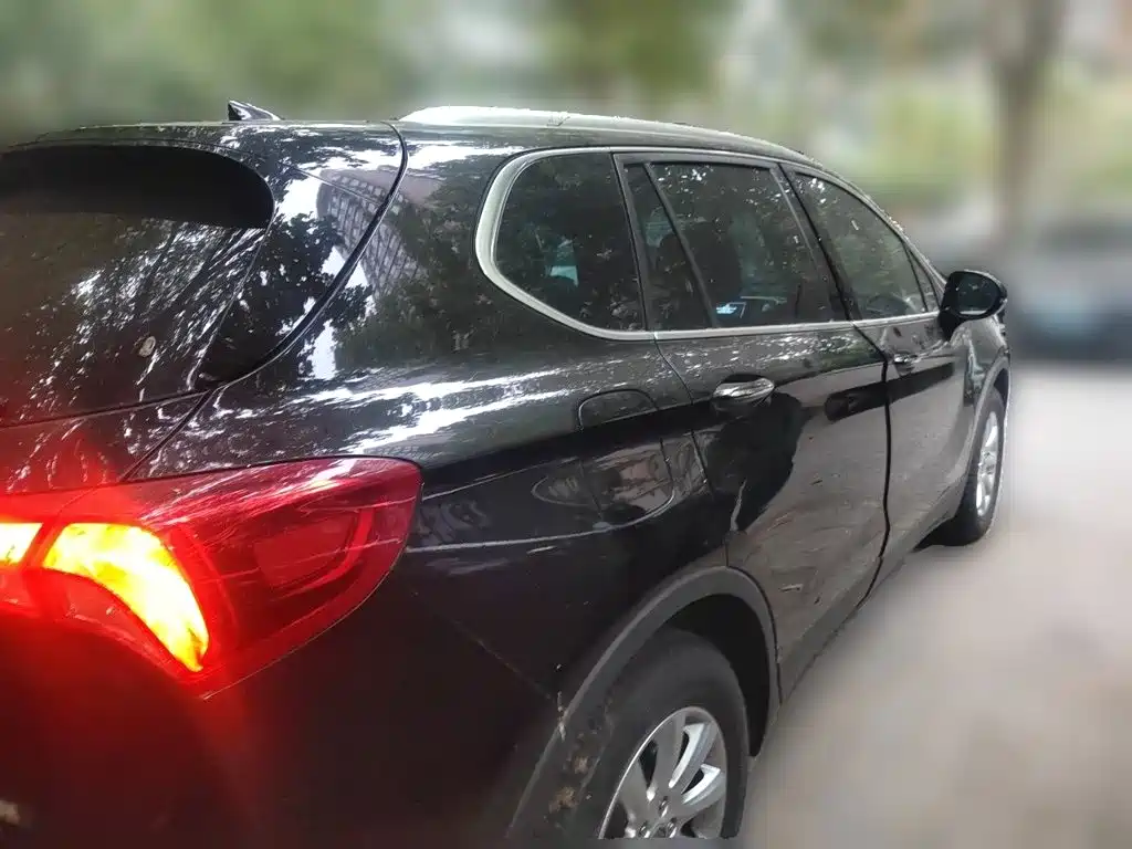 Buick Envision Plus — миниатюра 6