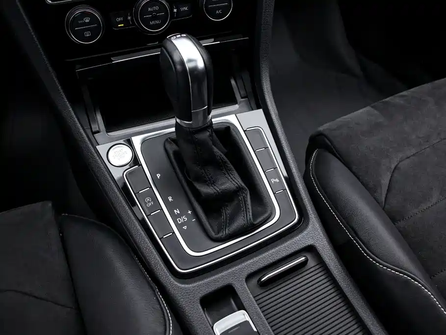 Volkswagen Golf — миниатюра 10