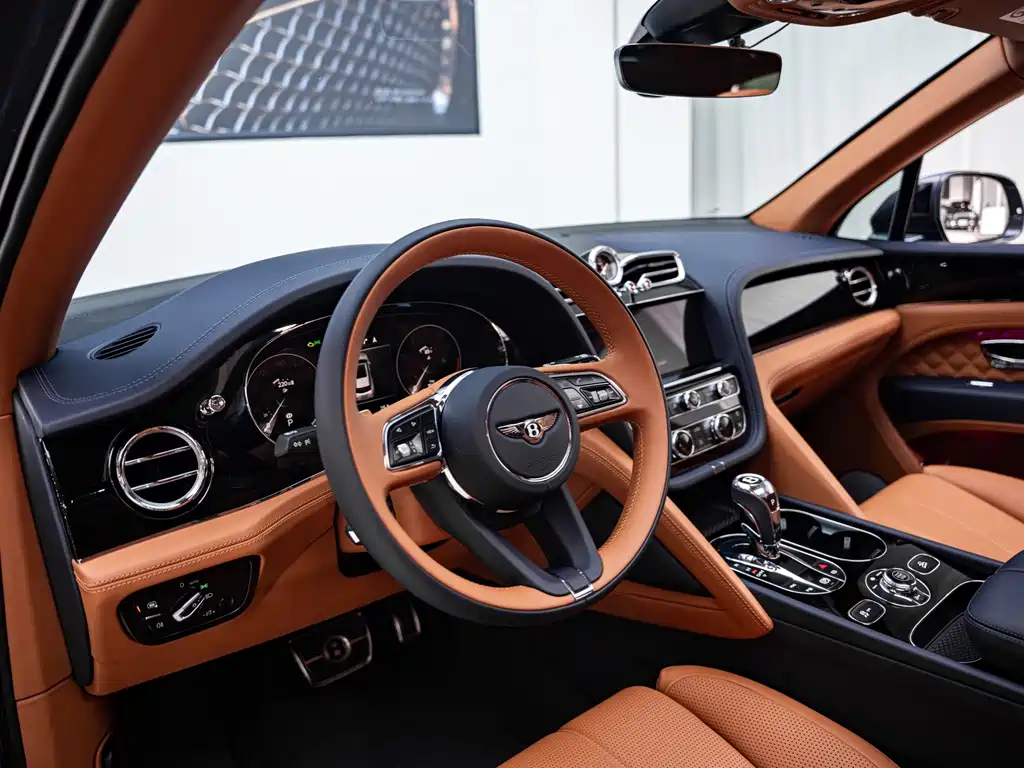 Bentley Bentayga — миниатюра 8