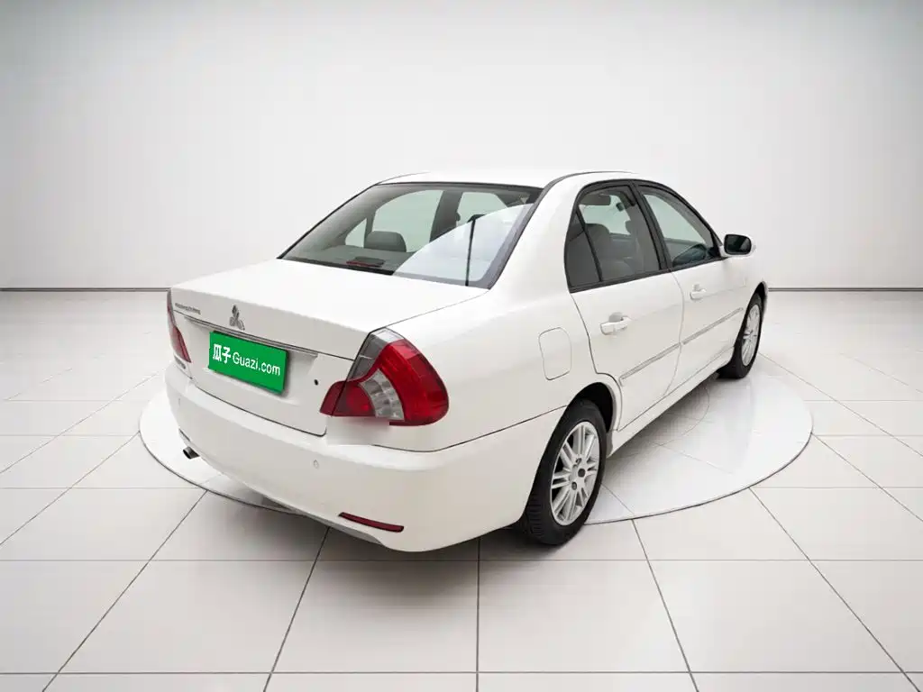 Mitsubishi Lancer — миниатюра 6