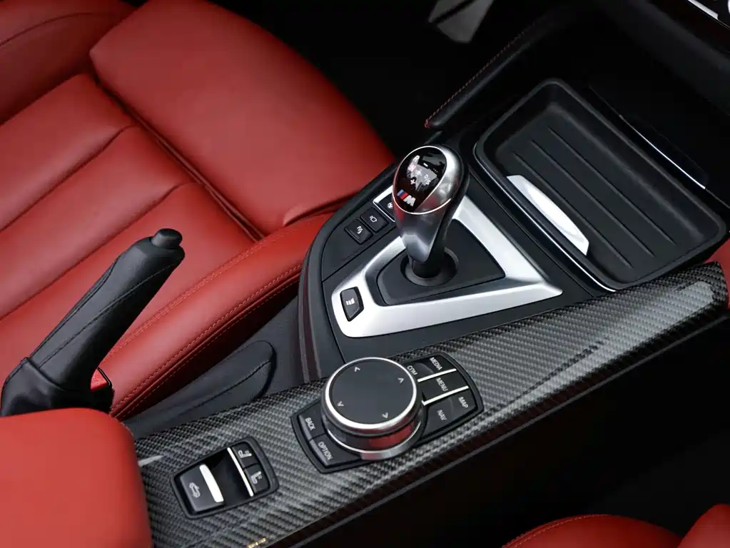 BMW M4 — миниатюра 14