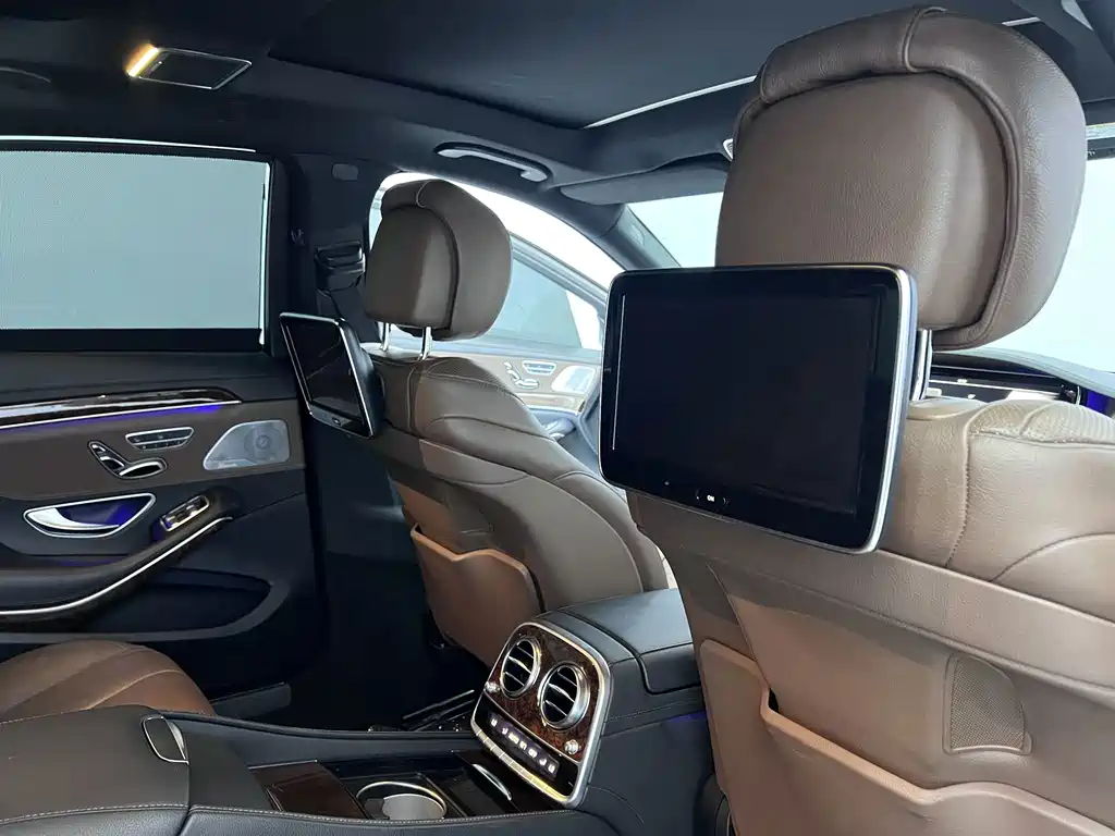 Mercedes-Benz S-Class — миниатюра 16
