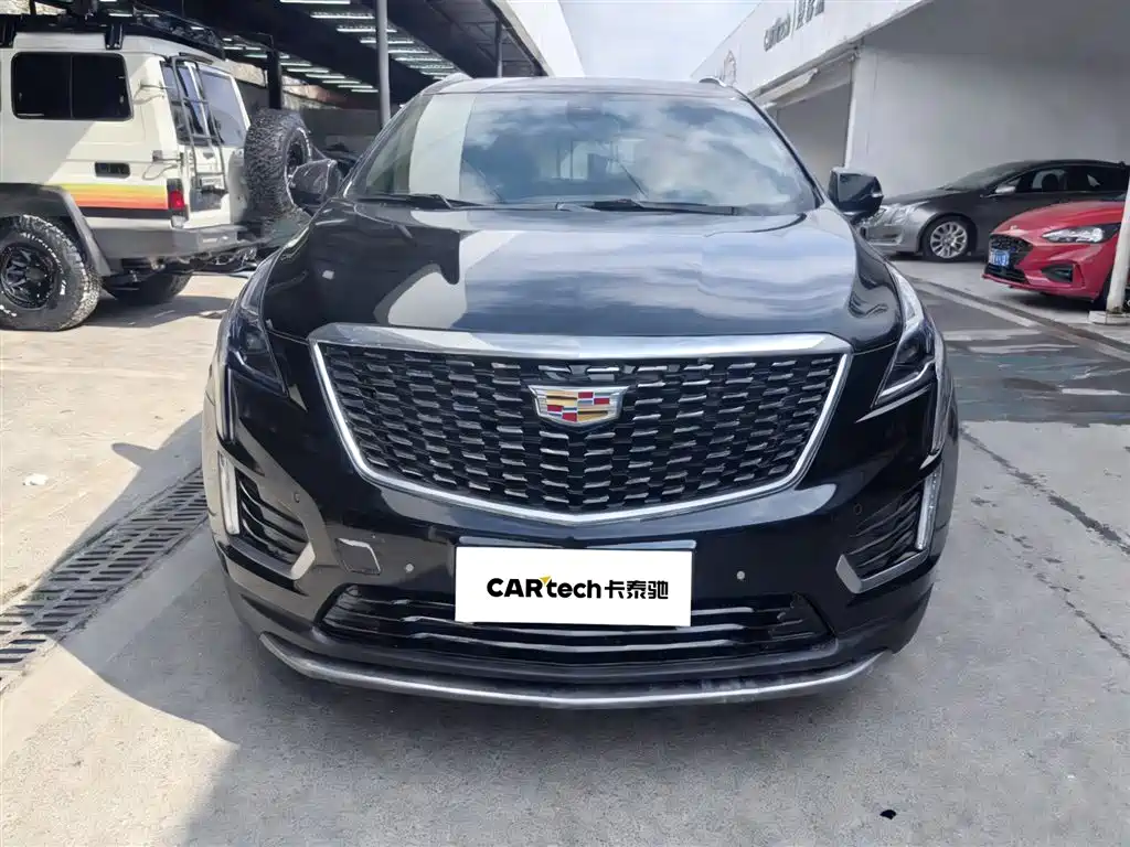 CADILLAC XT5