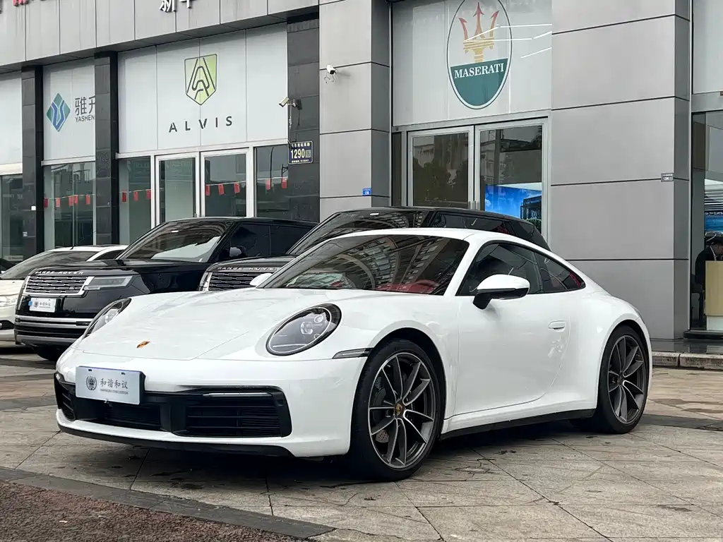 Porsche 911 2024